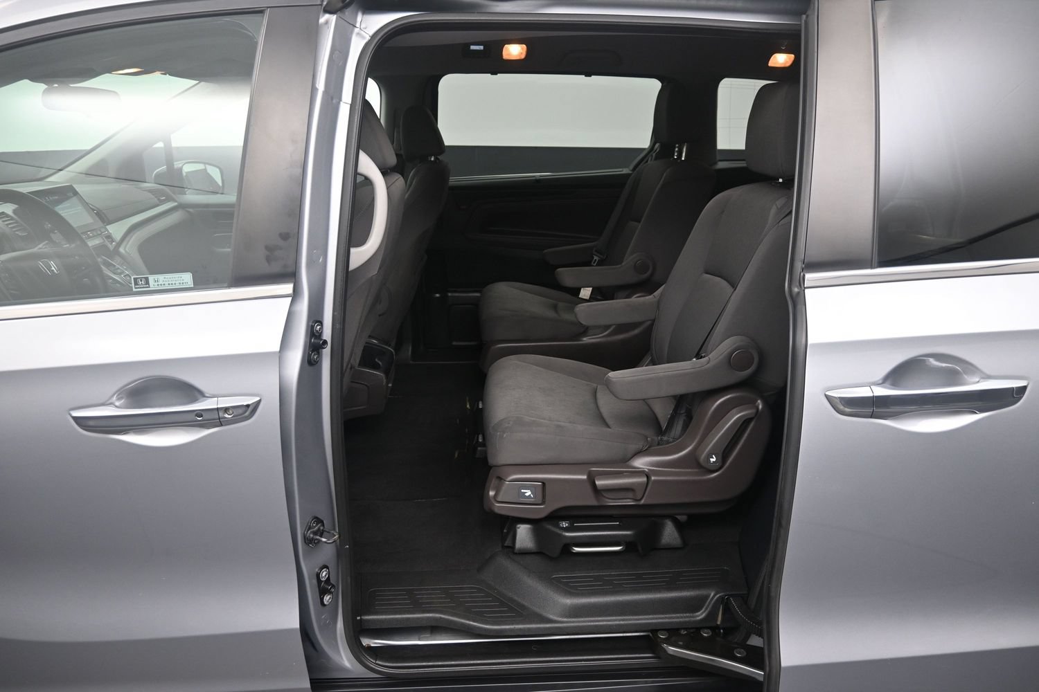 Used 2020 Honda Odyssey EX image 12