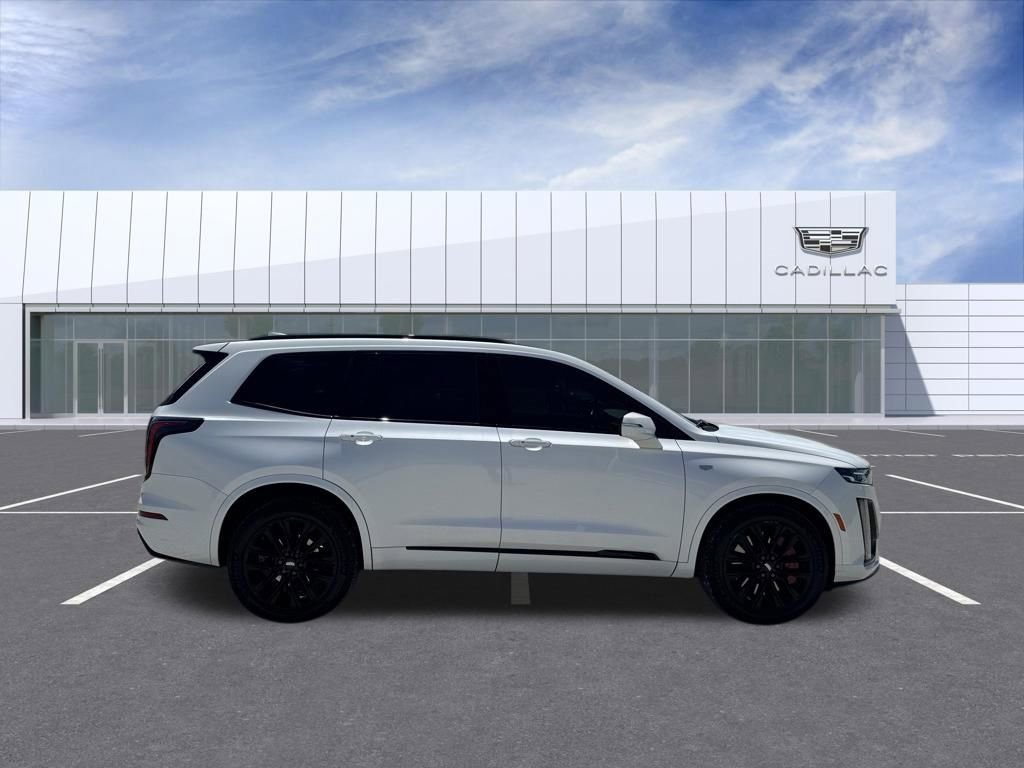 Used 2023 Cadillac XT6 Sport w/ LPO, Onyx Lite Package AWD/4WD image 2