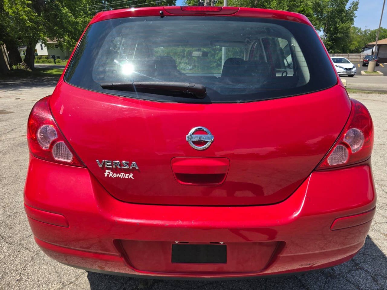 Used 2010 Nissan Versa 1.8 S w/ PWR Plus Pkg FWD image 5