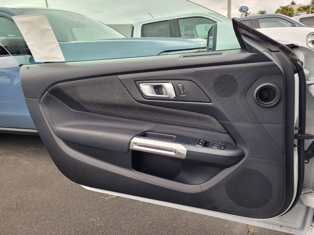 New 2025 Ford Mustang Coupe image 42