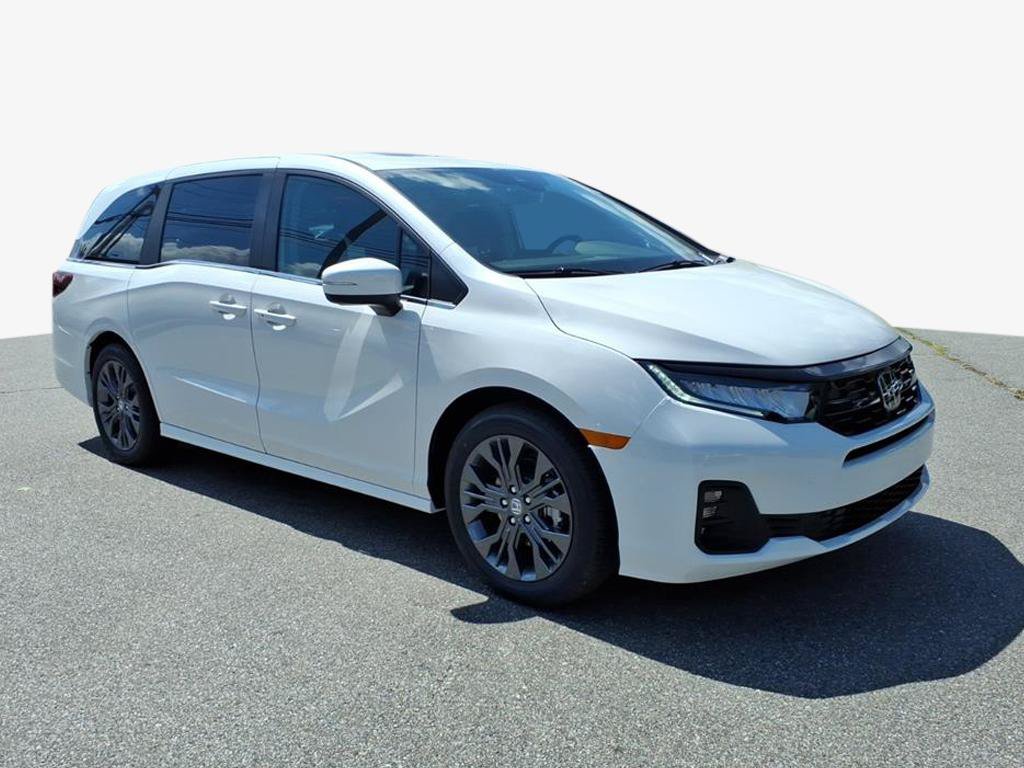 New 2026 Honda Odyssey Touring image 2