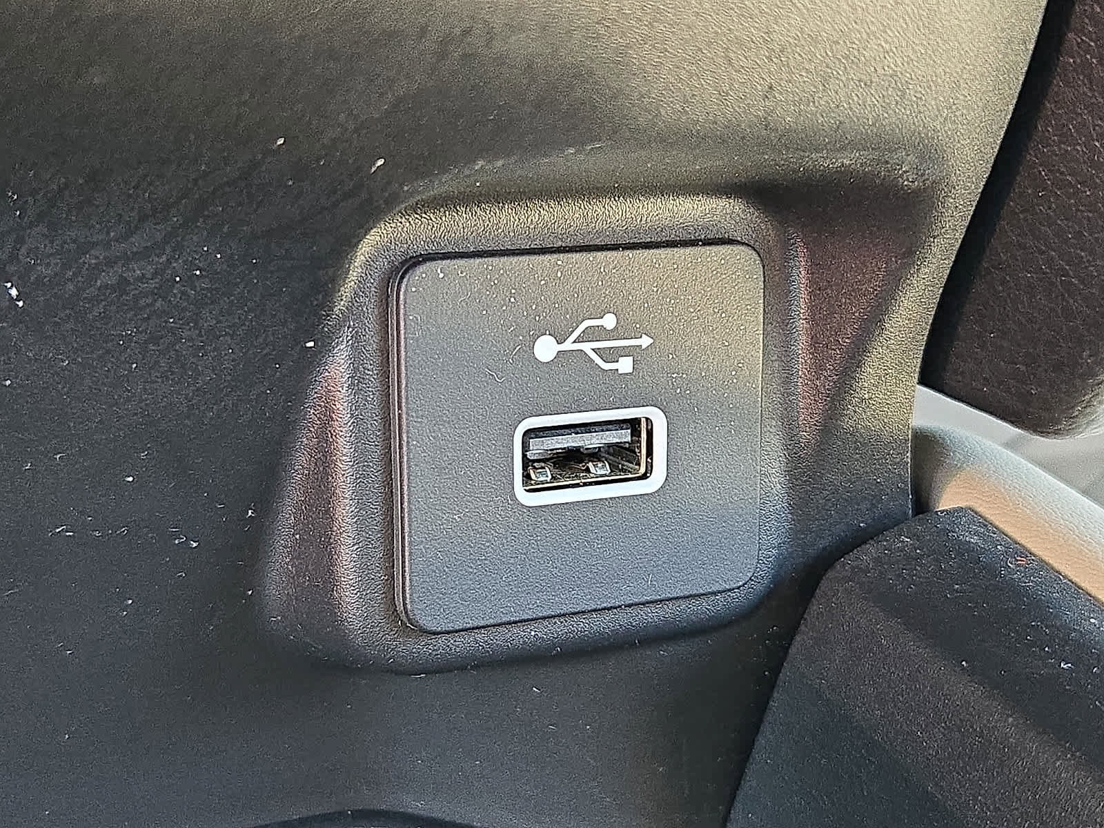Used 2023 Honda HR-V LX image 27