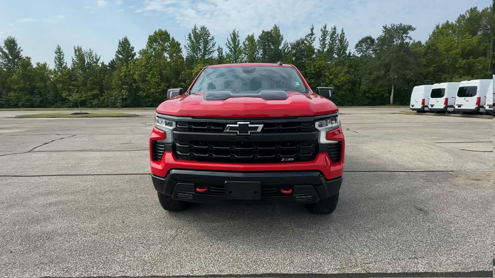 Certified 2022 Chevrolet Silverado 1500 LT Trail Boss w/ LT Trail Boss Premium Package AWD/4WD image 3