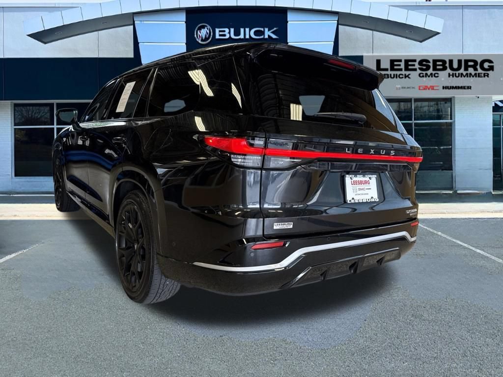 Used 2024 Lexus TX 500h AWD w/ Technology Package image 5