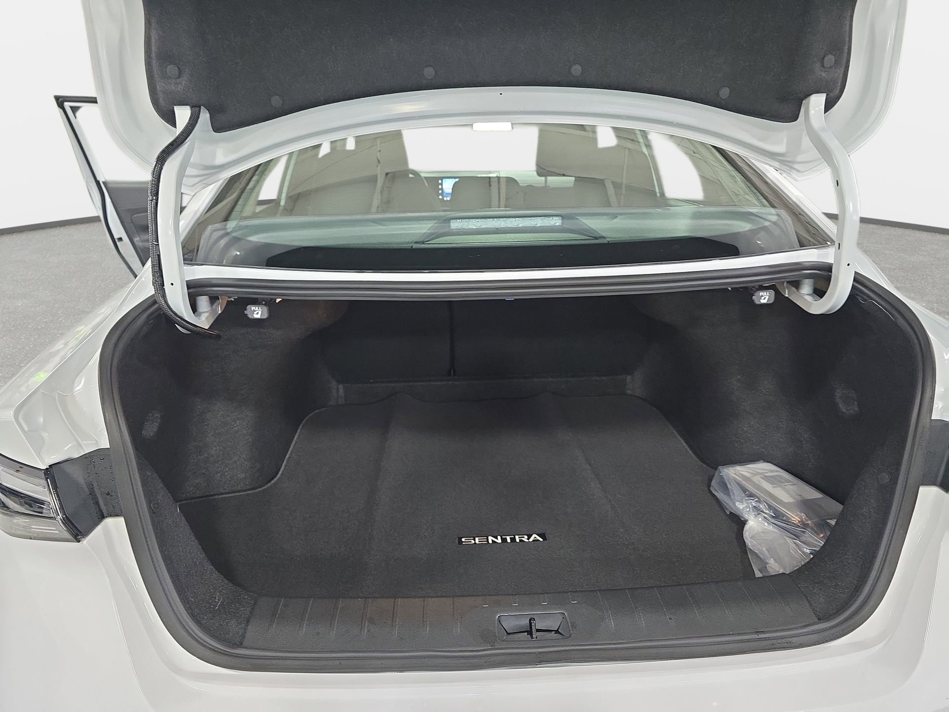 New 2026 Nissan Sentra SV w/ SV Convenience Package image 12