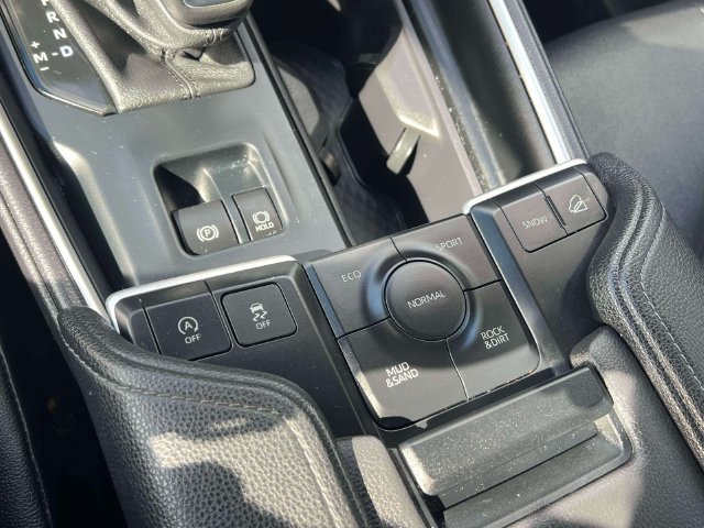 Certified 2025 Toyota Grand Highlander AWD image 35