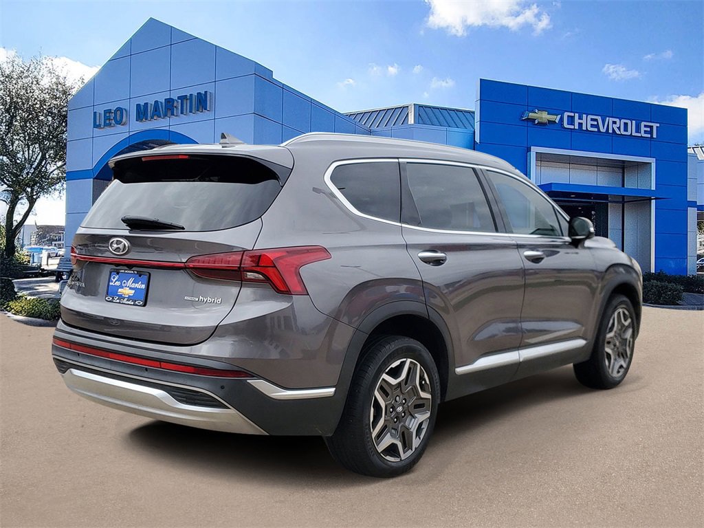 Used 2021 Hyundai Santa Fe SEL Premium image 3