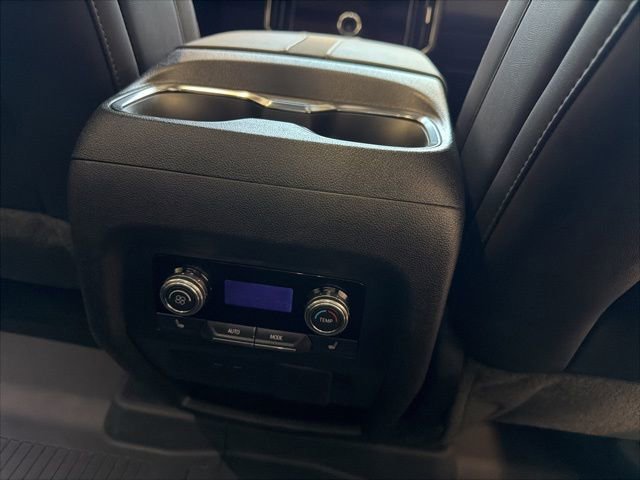 Used 2025 GMC Acadia AT4 w/ Luxury Package image 43