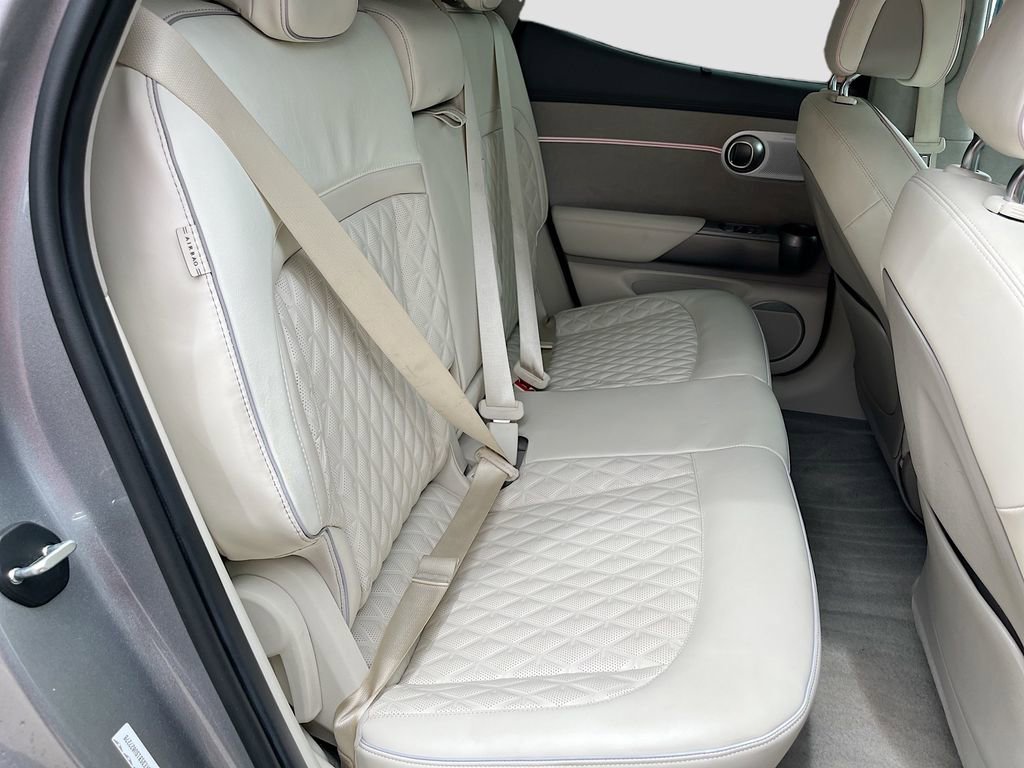 Used 2025 Genesis GV60 Performance AWD/4WD image 28