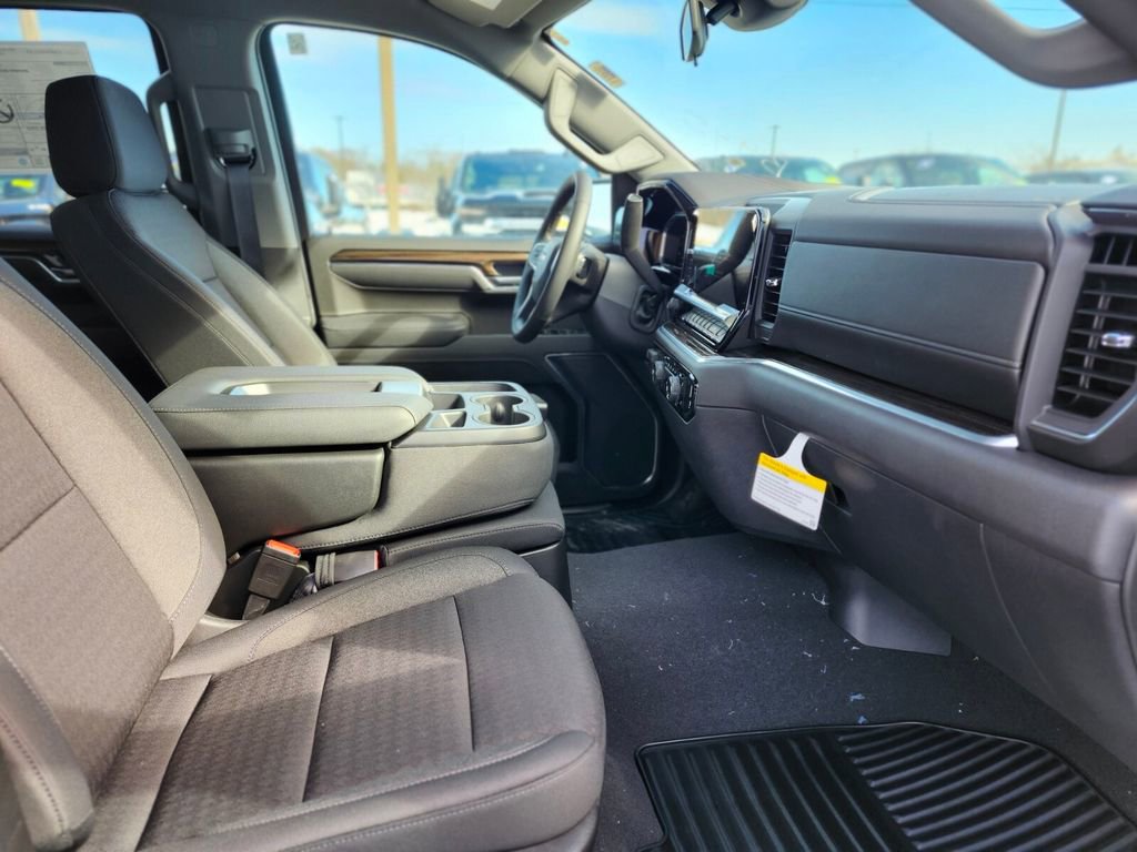 New 2026 Chevrolet Silverado 1500 LT AWD/4WD image 9