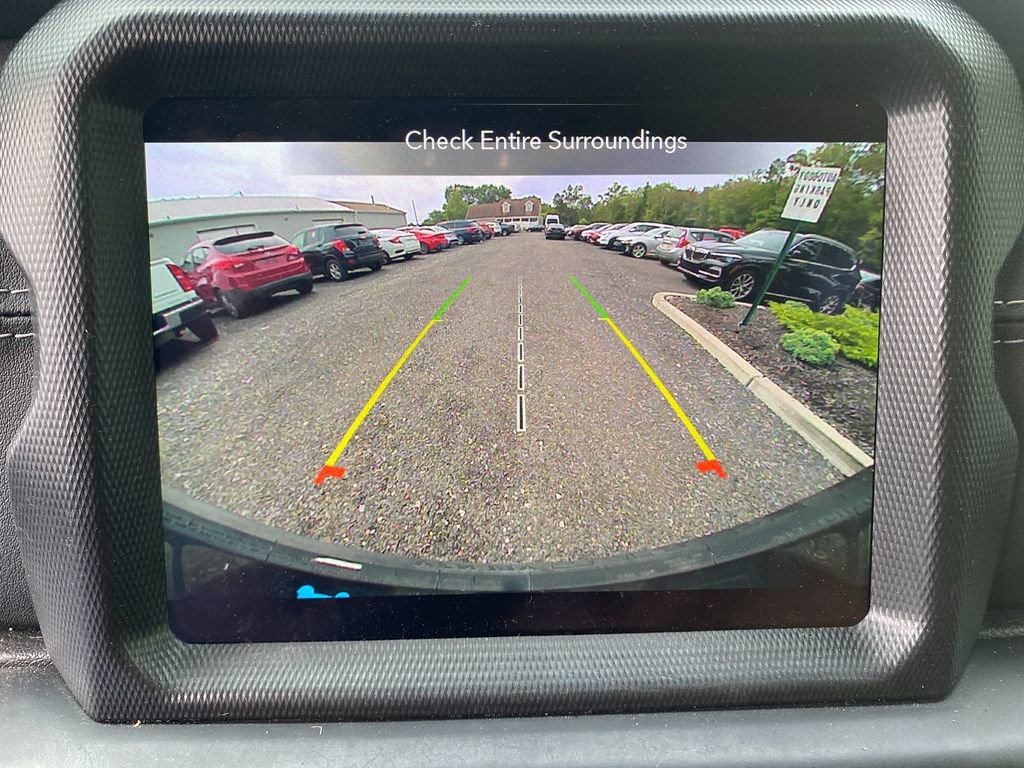 Used 2023 Jeep Wrangler Sahara AWD/4WD image 21