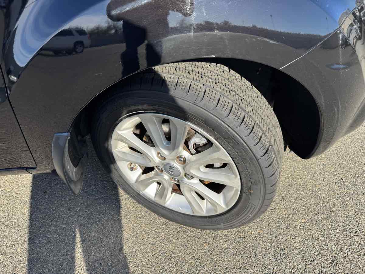 Used 2013 Kia Soul + image 36