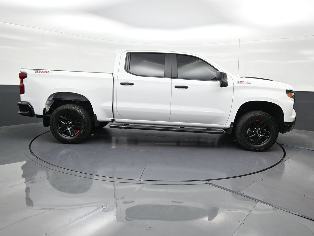 Used 2025 Chevrolet Silverado 1500 Custom Trail Boss AWD/4WD image 7