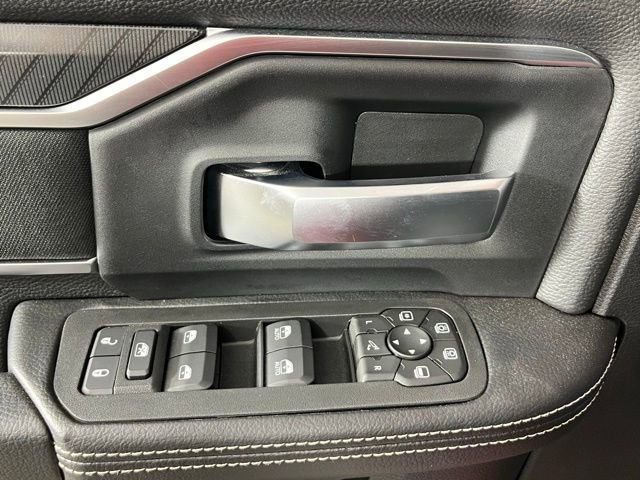 New 2026 RAM 3500 Big Horn AWD/4WD image 21