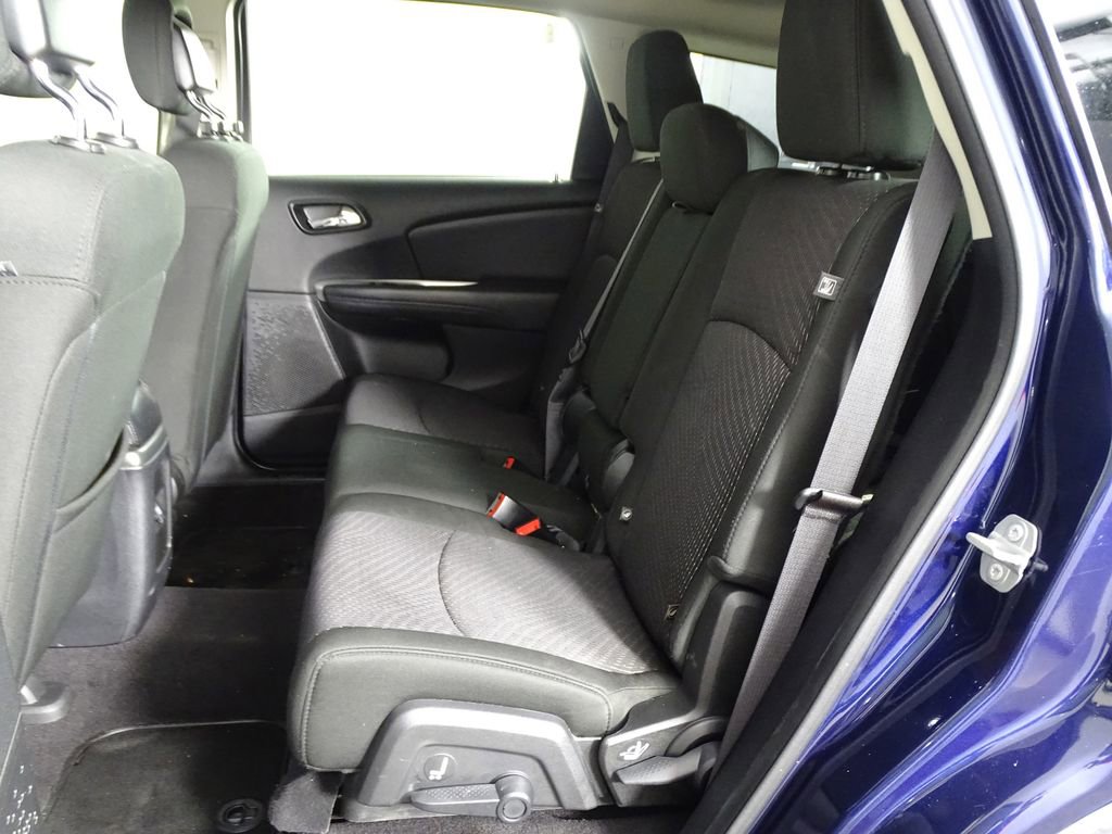 Used 2019 Dodge Journey SE w/ Connectivity Group image 17