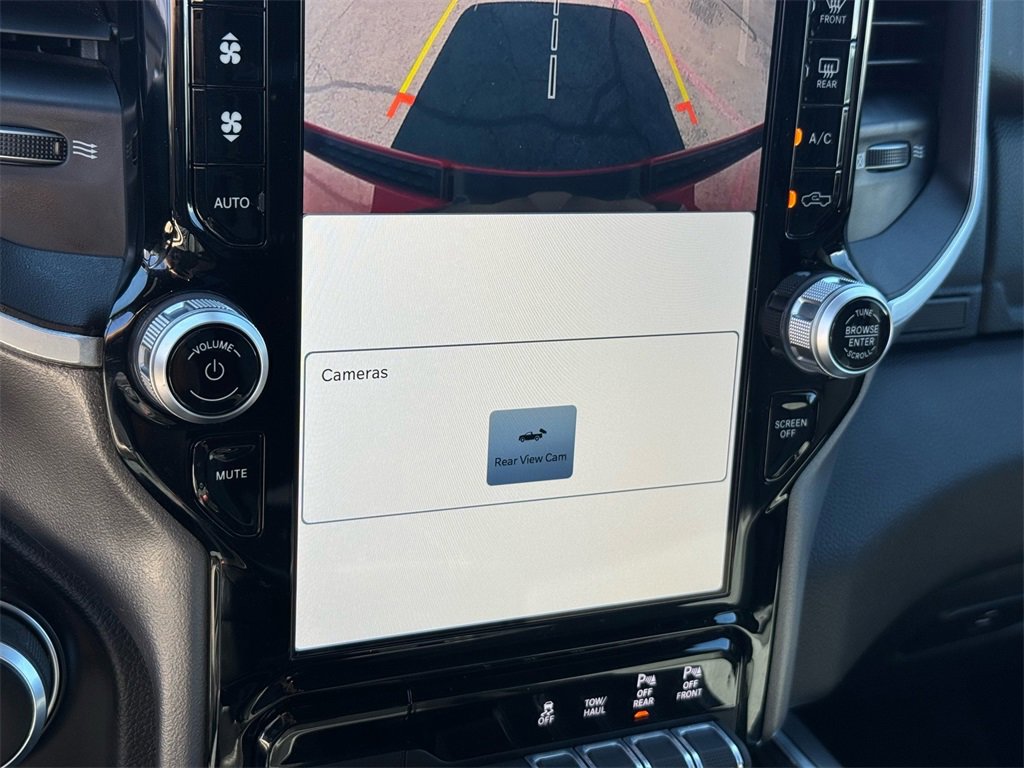 Used 2023 RAM 1500 Big Horn image 29