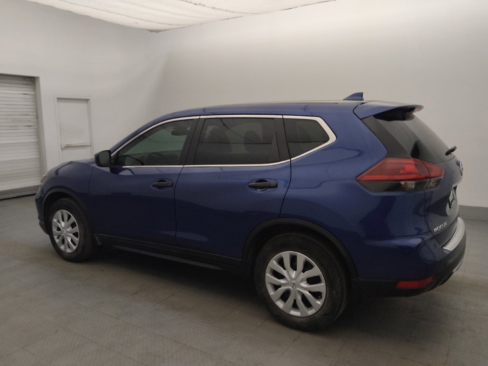 Used 2020 Nissan Rogue S FWD image 3