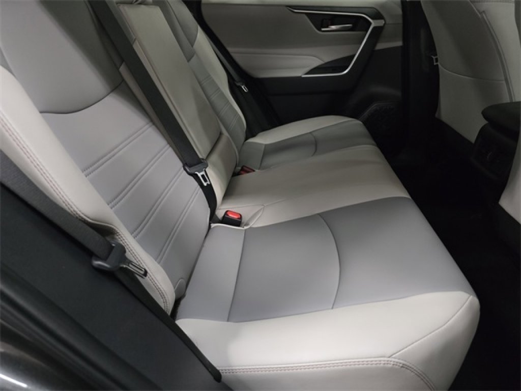Certified 2024 Toyota RAV4 XLE Premium image 24