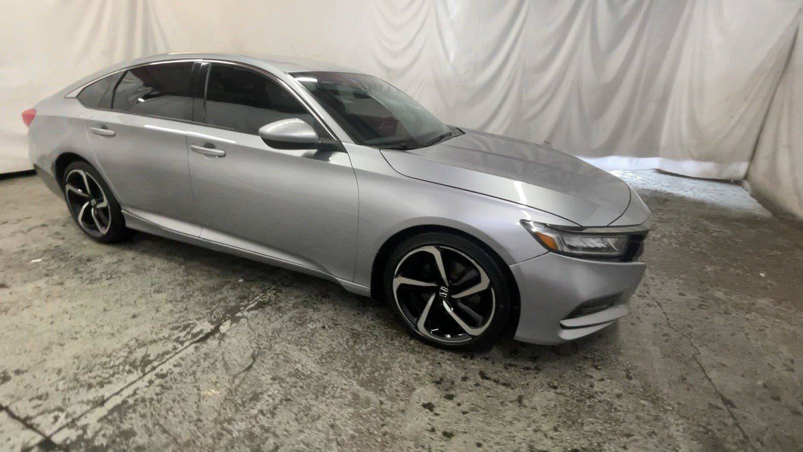 Used 2020 Honda Accord Sport image 3