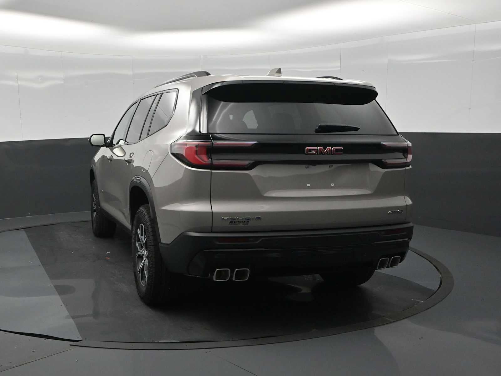 New 2026 GMC Acadia AT4 w/ Luxury Package AWD/4WD image 7