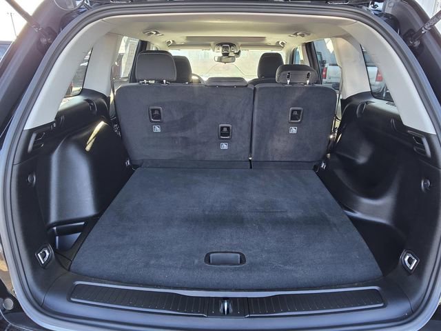 Used 2023 Jeep Grand Cherokee Laredo X image 27