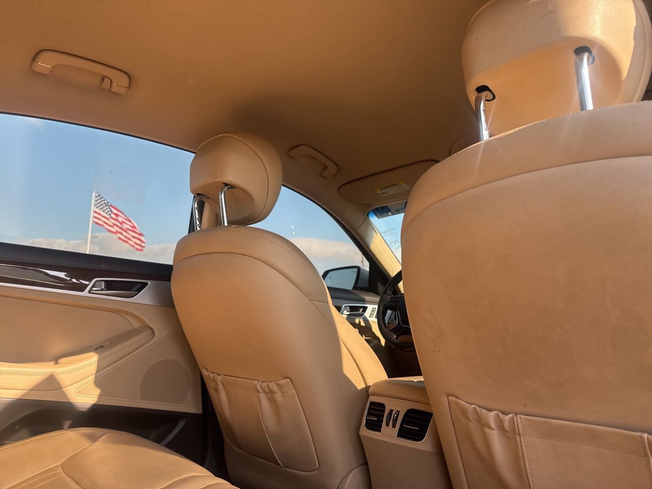 Used 2019 Genesis G80 3.8 RWD image 32