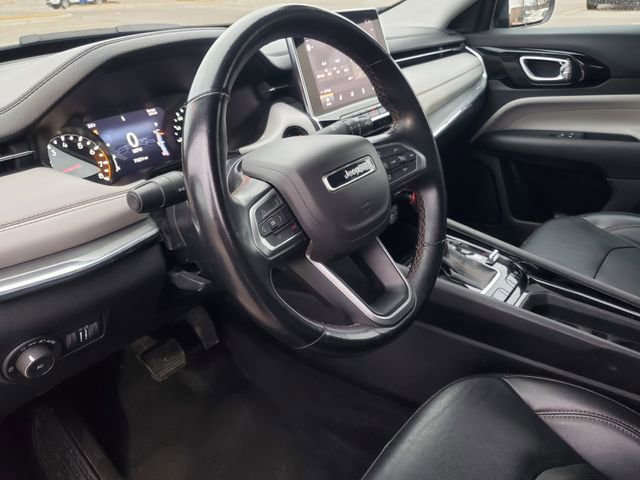 Used 2022 Jeep Compass Limited image 14