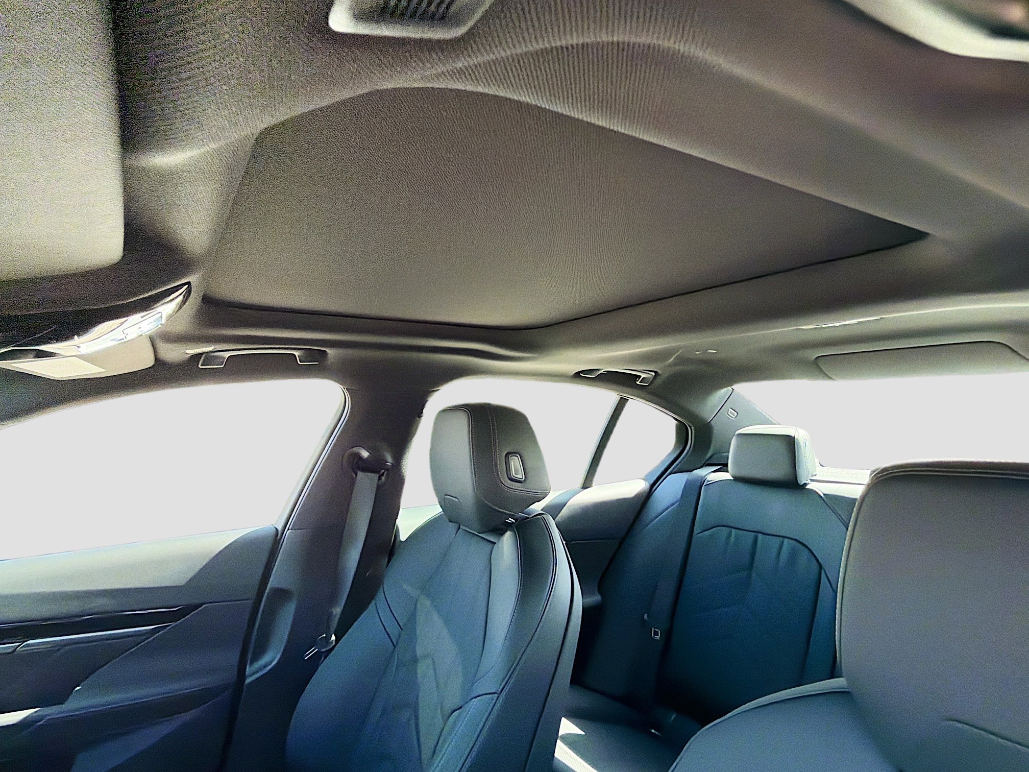 New 2026 BMW 530i RWD image 27