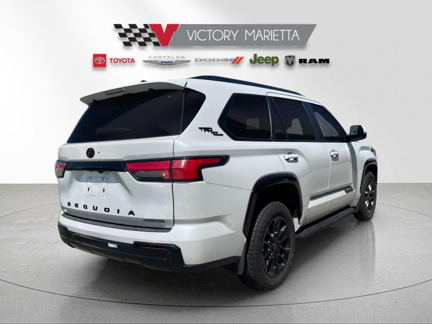 Used 2026 Toyota Sequoia Platinum w/ TRD Off-Road Package AWD/4WD image 5