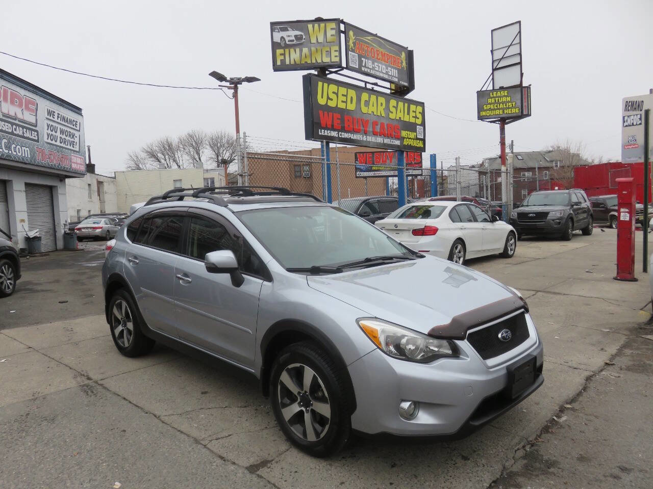 Used 2014 Subaru Crosstrek Touring AWD/4WD image 3