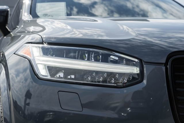 Used 2022 Volvo XC90 T8 R-Design w/ Advanced Package image 14