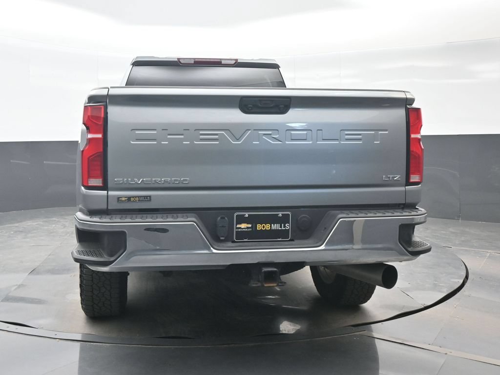 Used 2024 Chevrolet Silverado 2500 LTZ AWD/4WD image 5