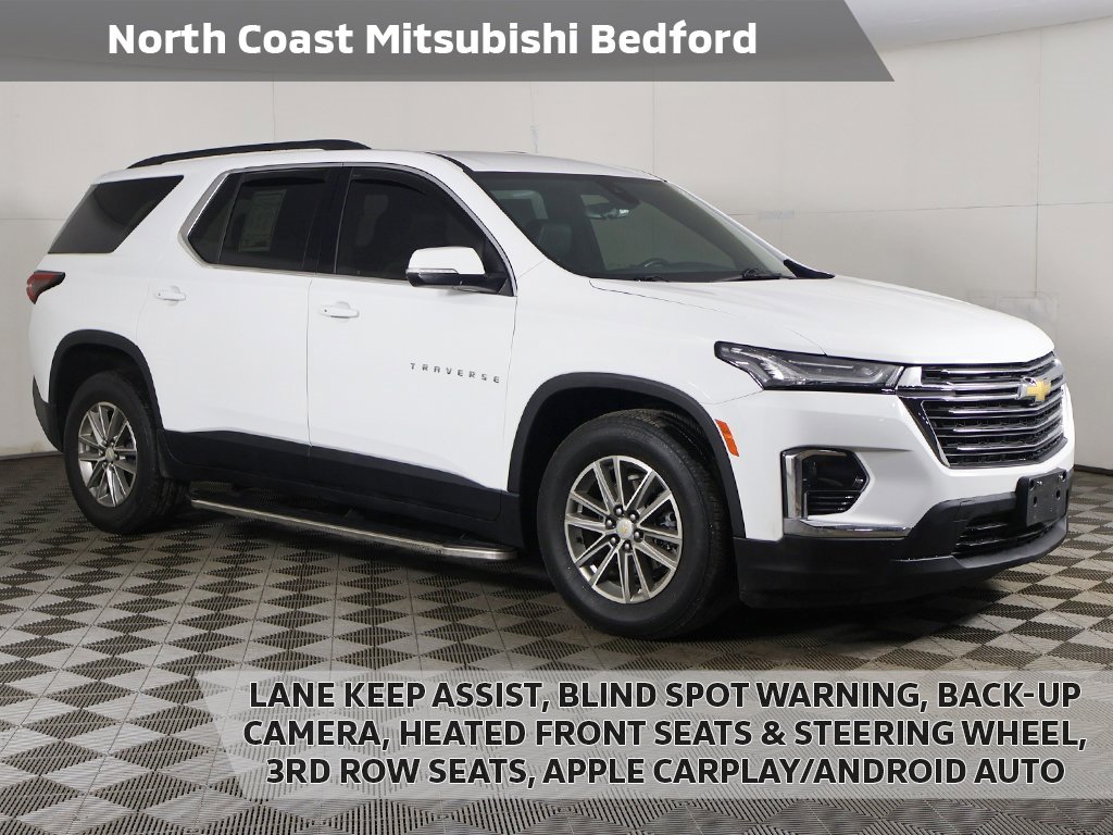 Used 2023 Chevrolet Traverse LT image 1