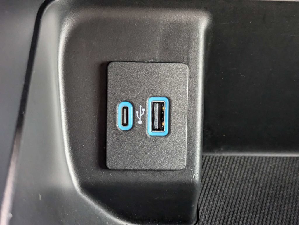 Used 2024 Ford F150 STX RWD image 23