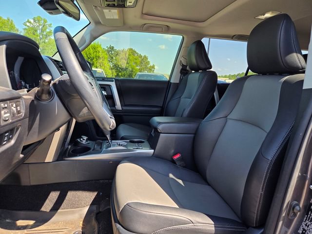 Used 2023 Toyota 4Runner SR5 Premium w/ Moonroof Package AWD/4WD image 9