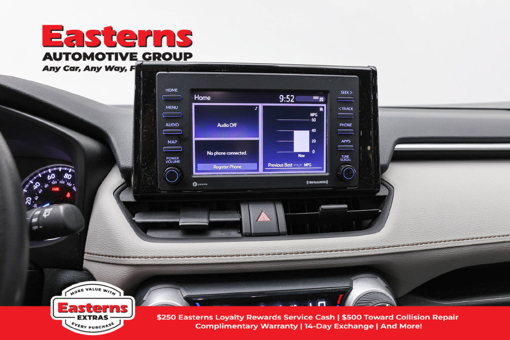 Used 2022 Toyota RAV4 XLE AWD/4WD image 13