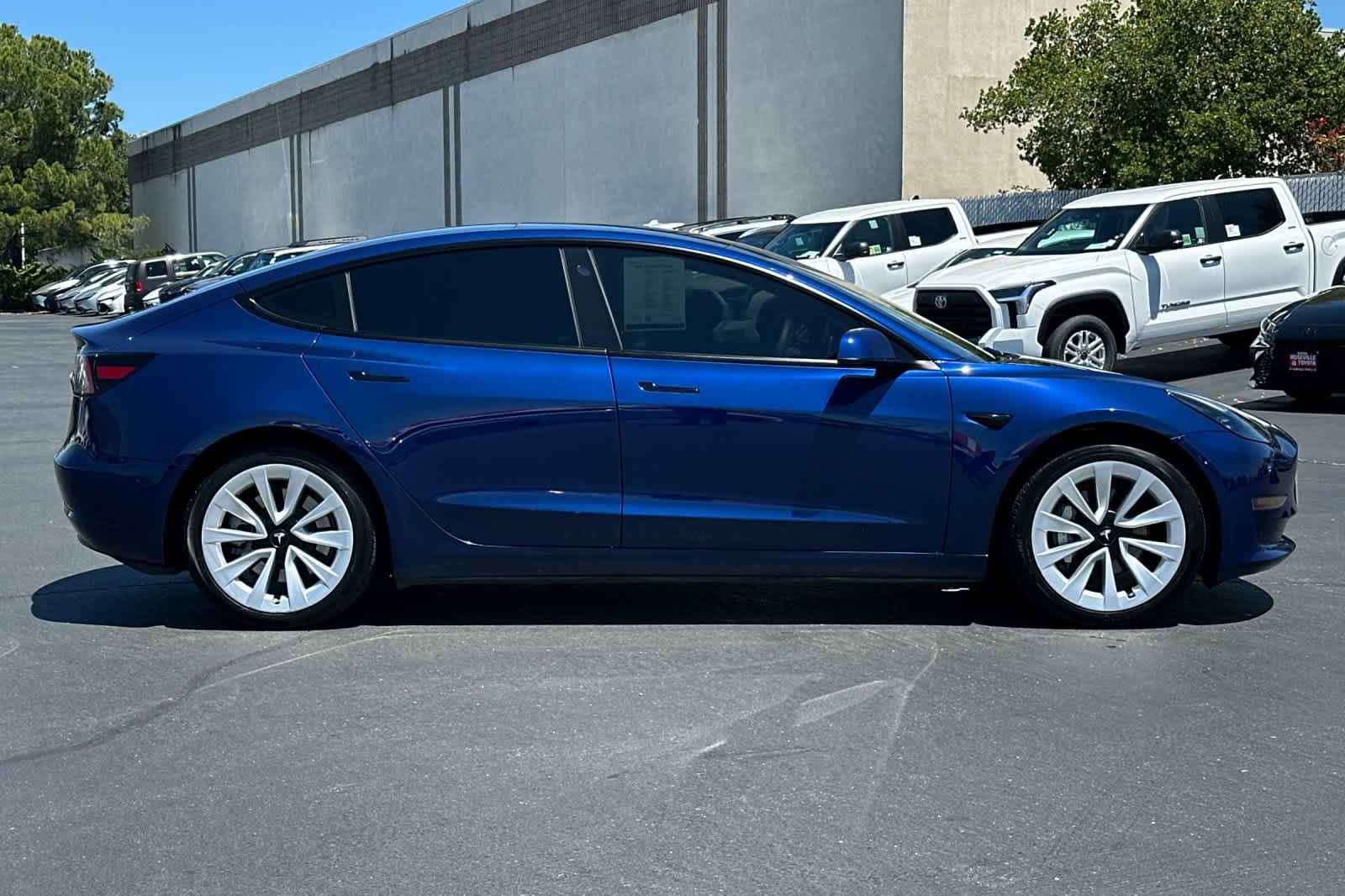 Used 2023 Tesla Model 3 Standard Range RWD image 6