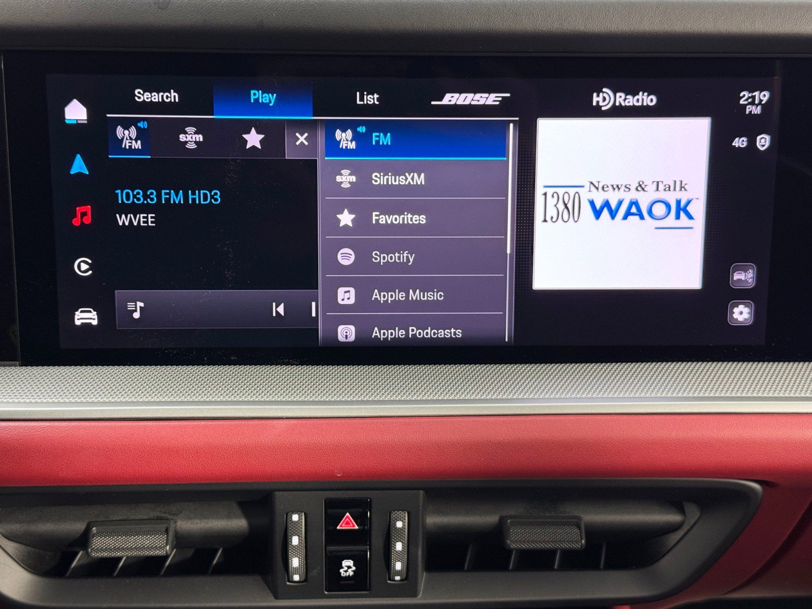 Used 2024 Porsche Cayenne image 27