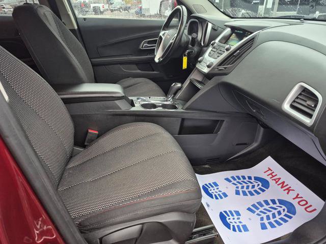 Used 2017 Chevrolet Equinox LT image 17