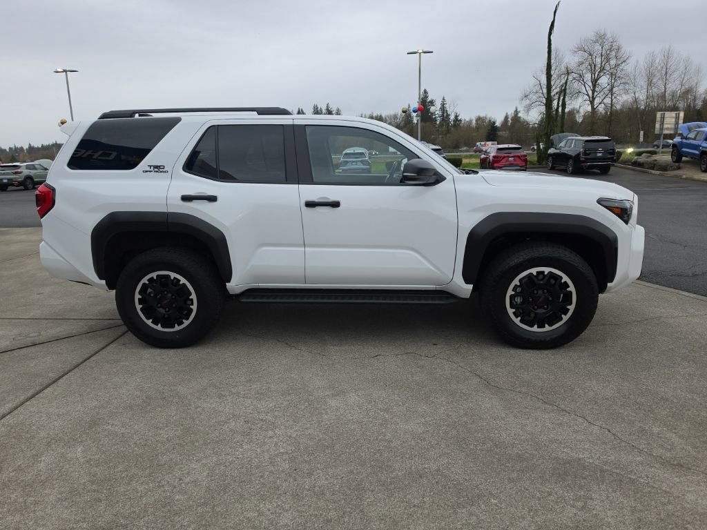 Used 2025 Toyota 4Runner TRD Off-Road image 7