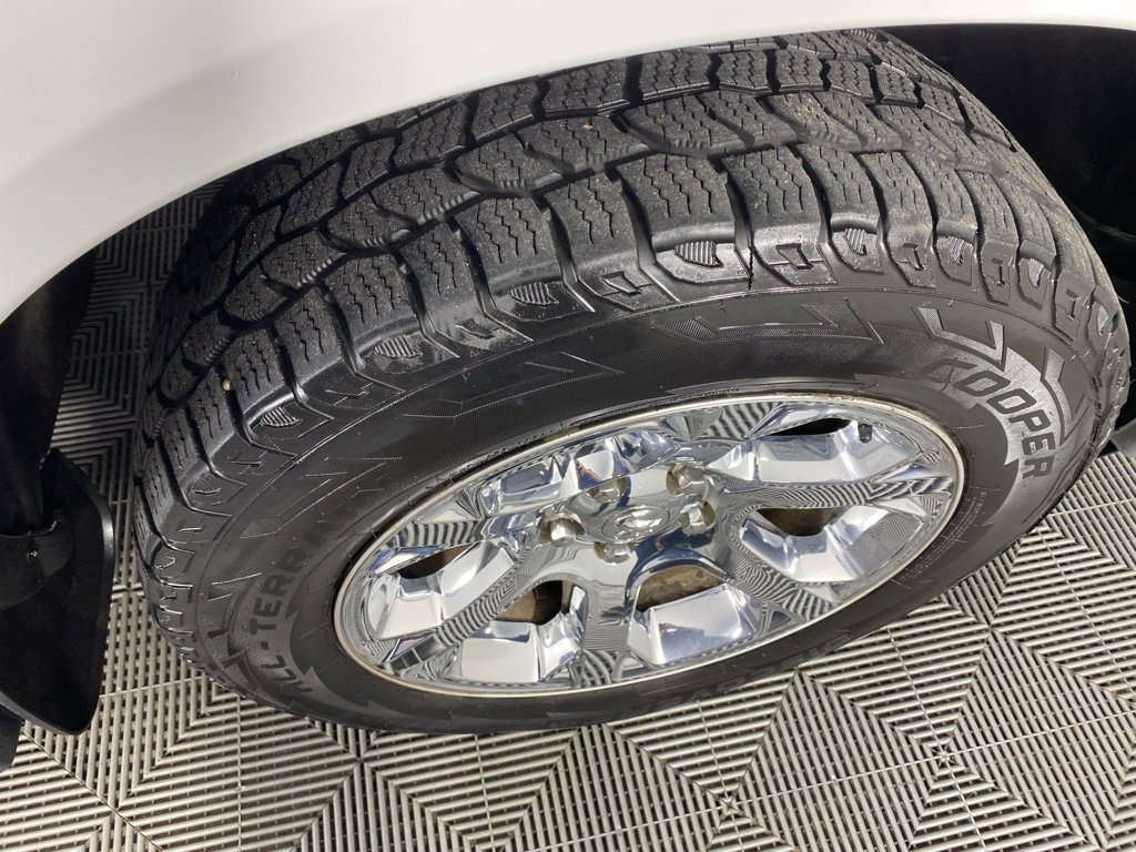 Used 2018 RAM 1500 Laramie w/ Convenience Group image 11