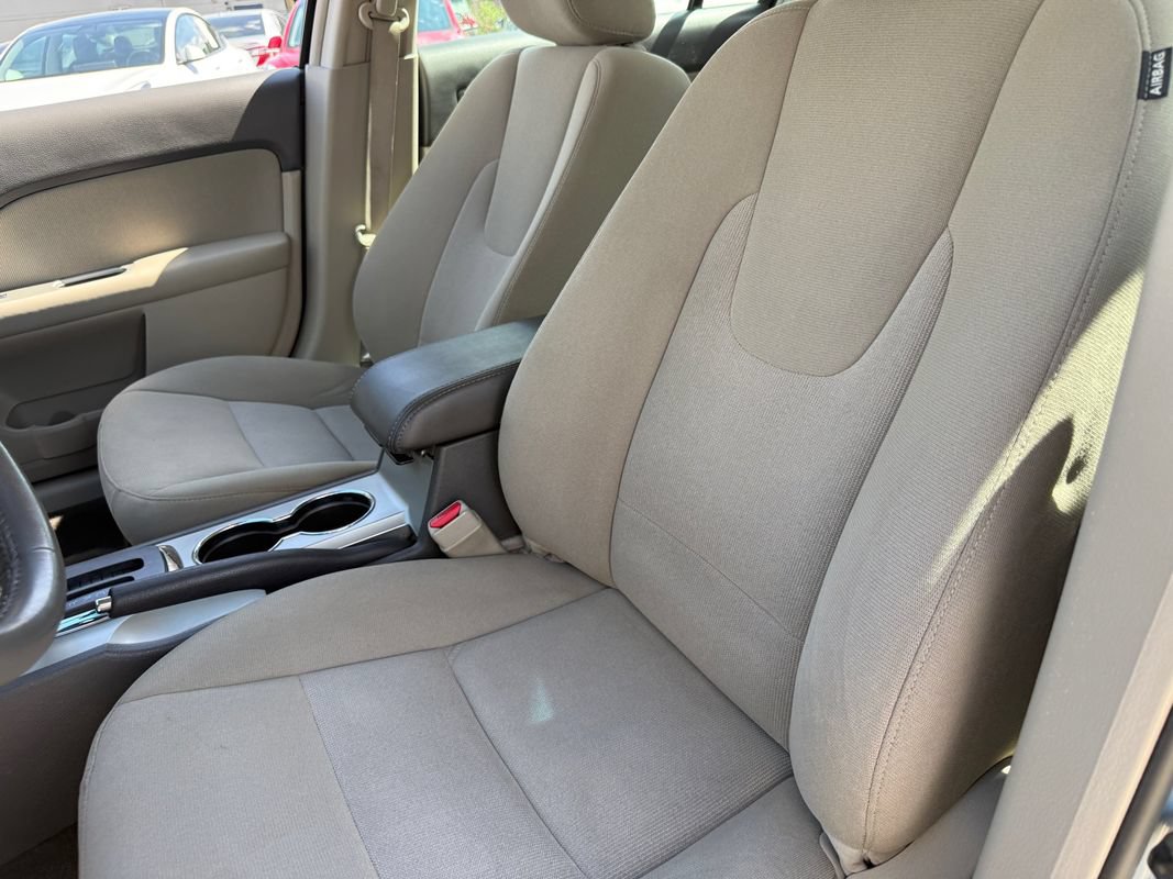Used 2011 Ford Fusion Hybrid FWD image 21
