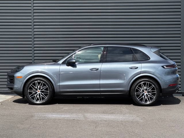 New 2026 Porsche Cayenne AWD/4WD image 2