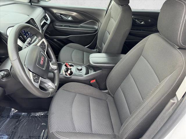 Used 2024 GMC Terrain SLE image 10