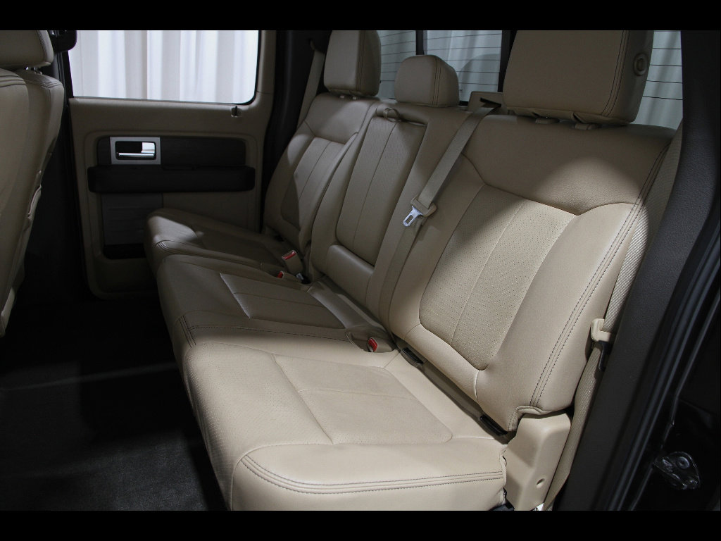 Used 2013 Ford F150 Lariat w/ Luxury Equipment Group image 17