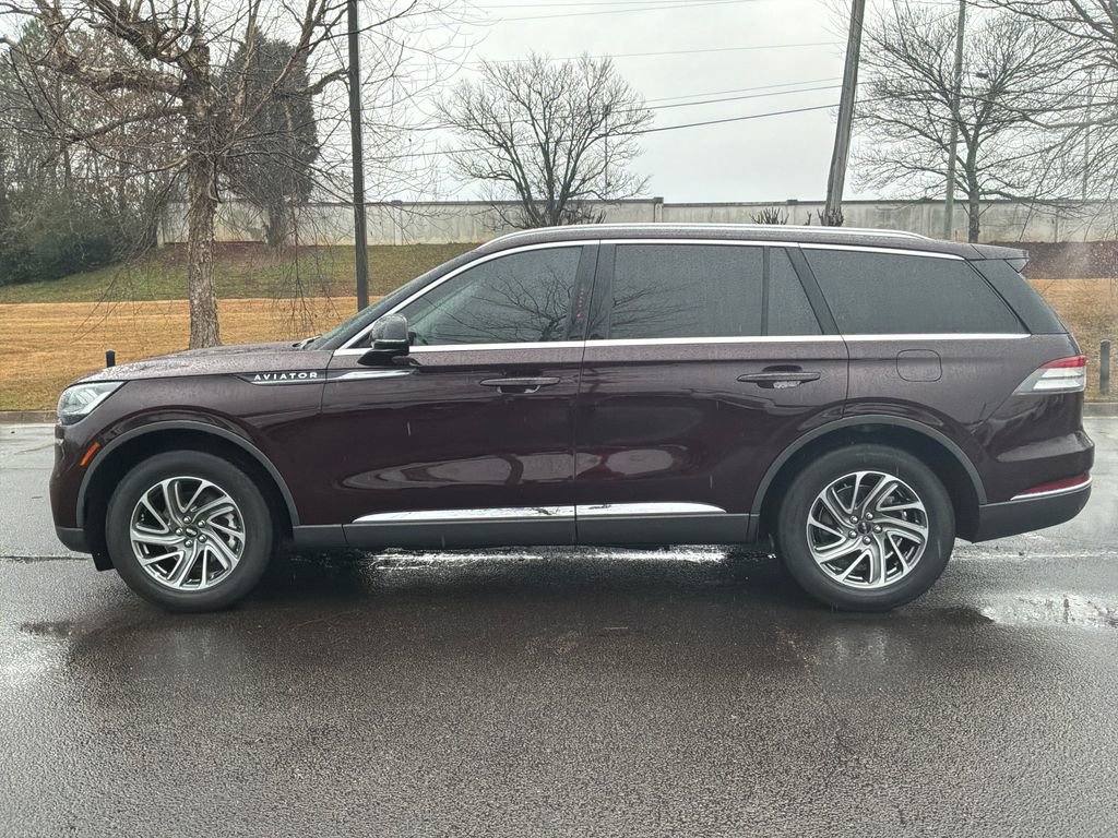 Used 2024 Lincoln Aviator Premiere image 23