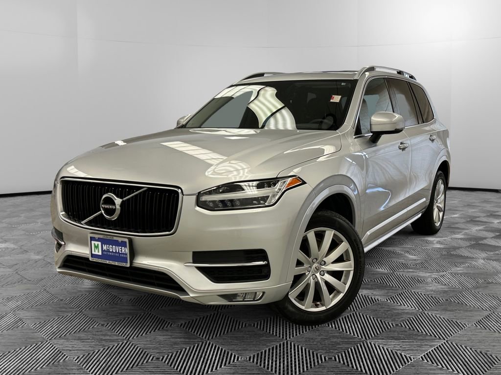 Used 2018 Volvo XC90 T5 Momentum AWD/4WD image 1