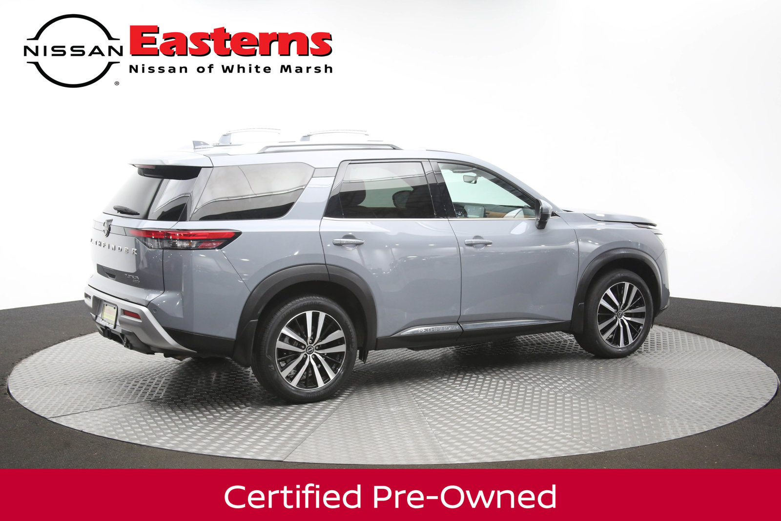 Used 2023 Nissan Pathfinder Platinum w/ Cargo Package AWD/4WD image 41