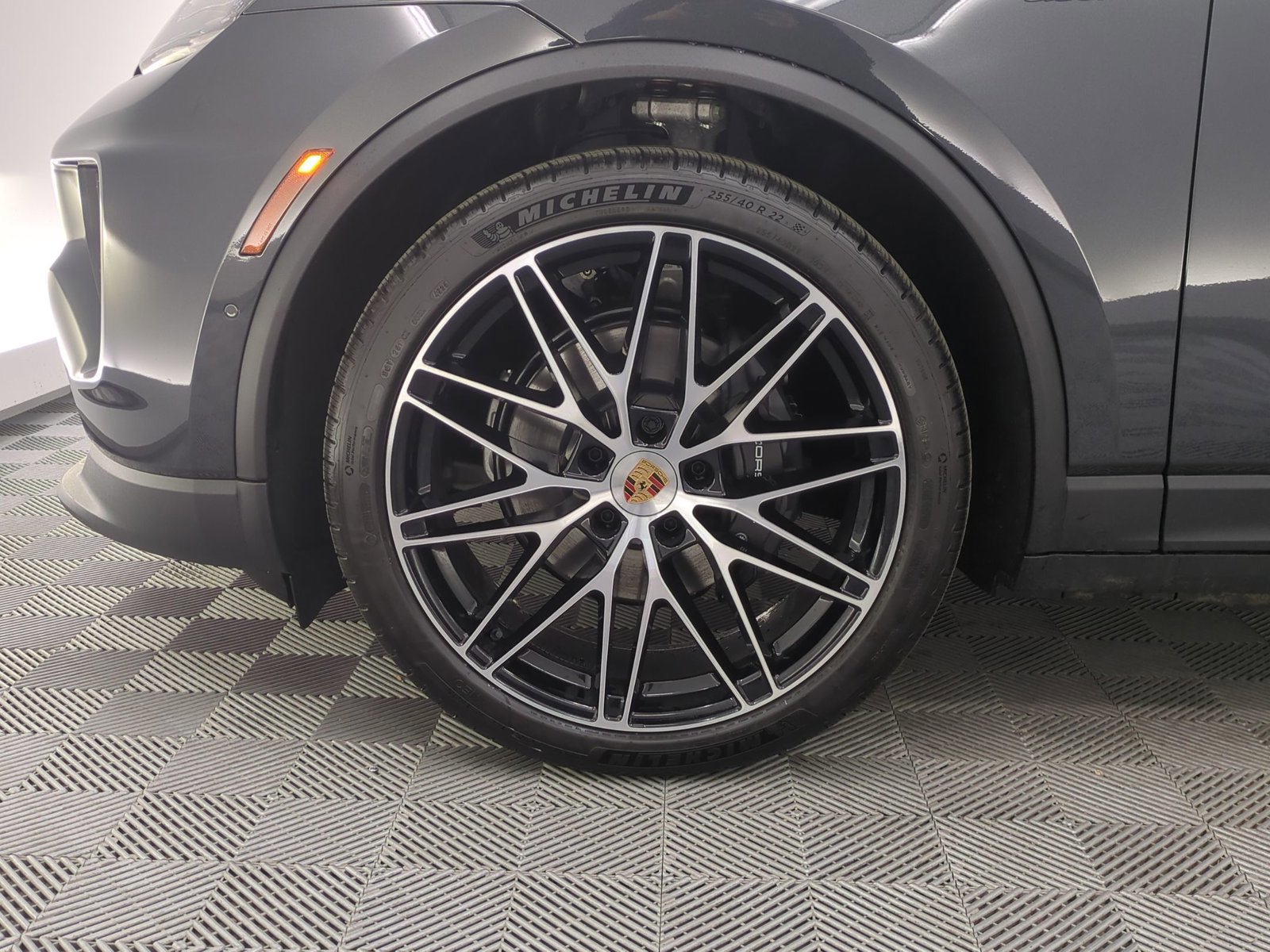 New 2026 Porsche Macan 4 Electric image 10