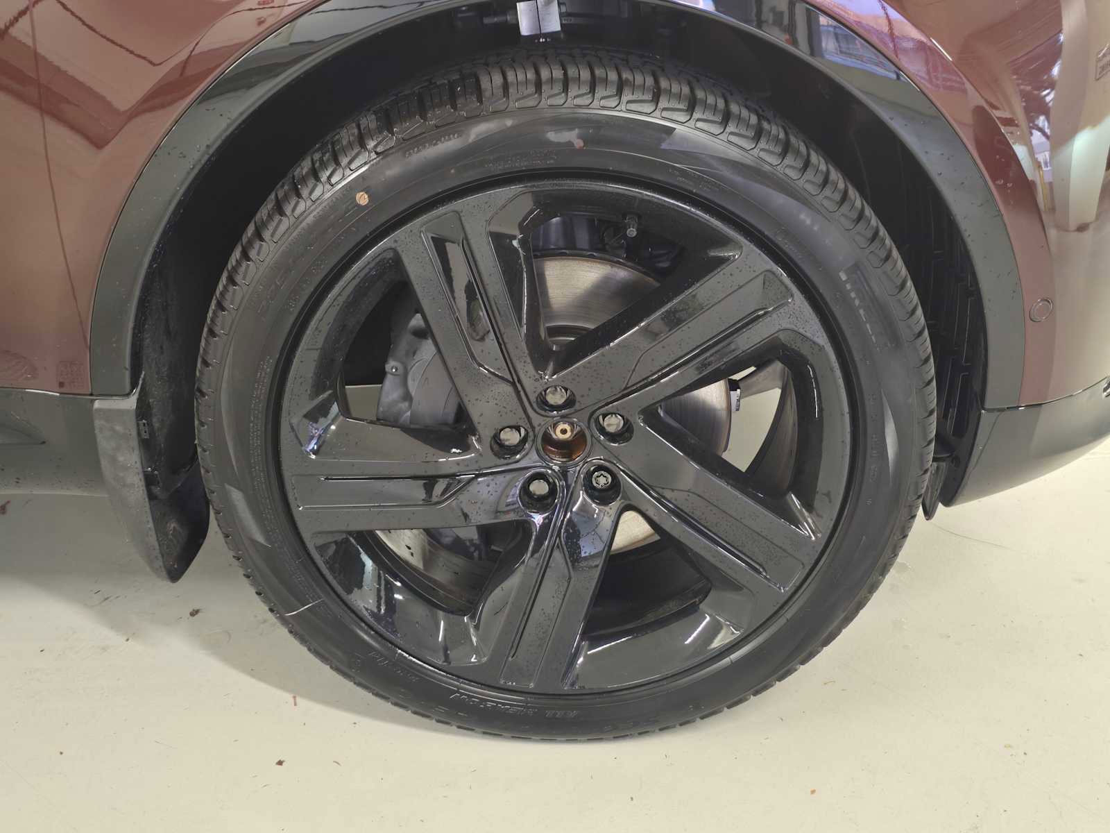 New 2026 Land Rover Discovery Limited Edition AWD/4WD image 9